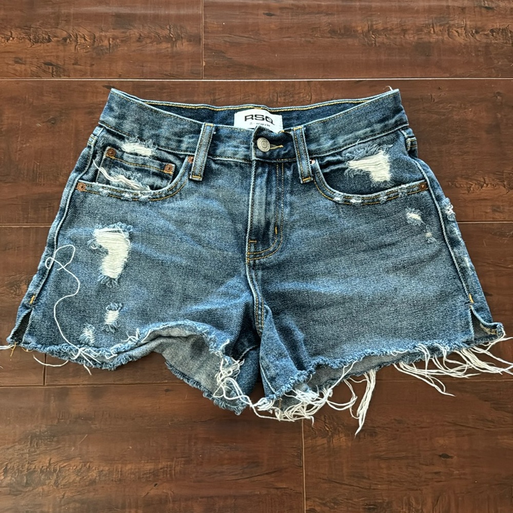 RSQ Jean Shorts, Vintage a-line, Size 25, EUC!